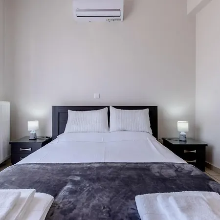 Voula's Place Apartment